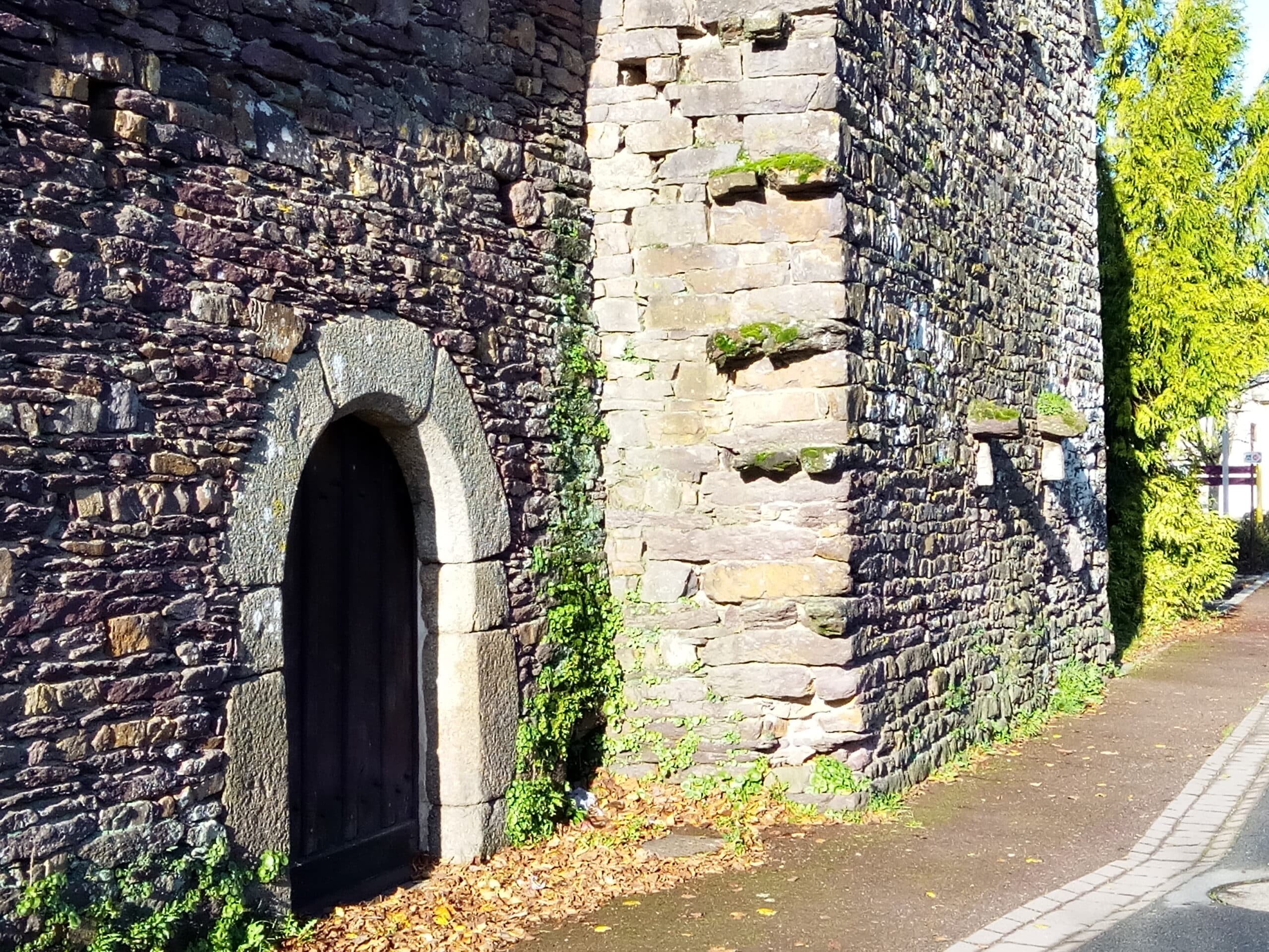 Maison, Rue Mgr Becel, Façade est, Beignon