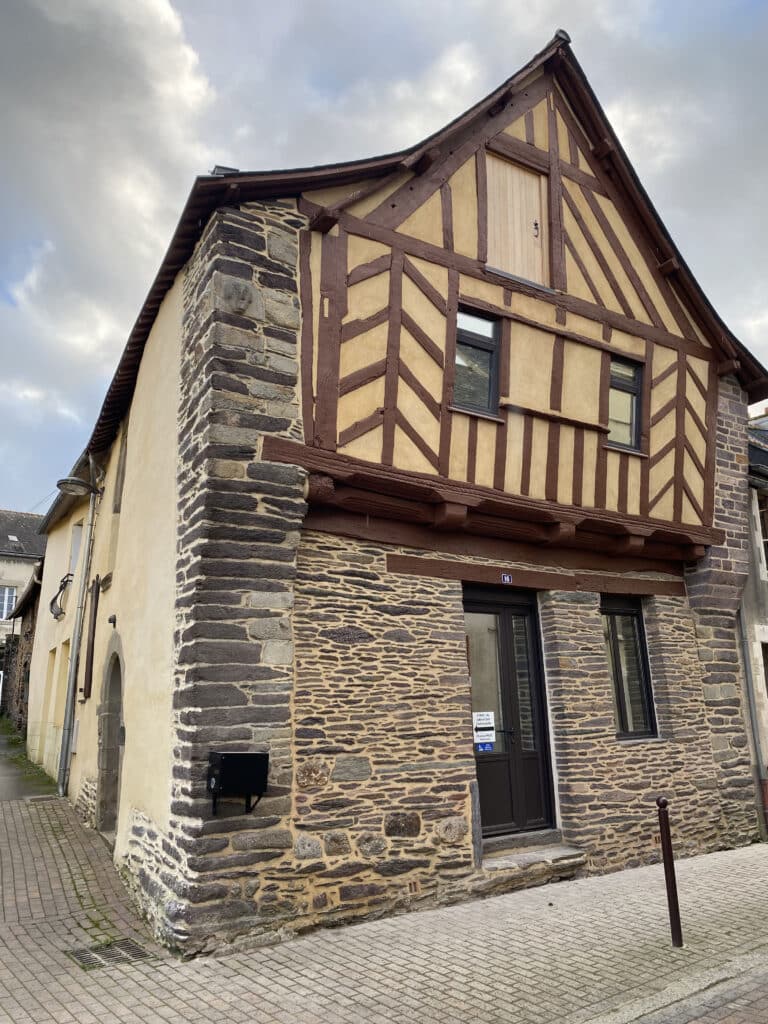 Maison n°16, Rue aux Roux