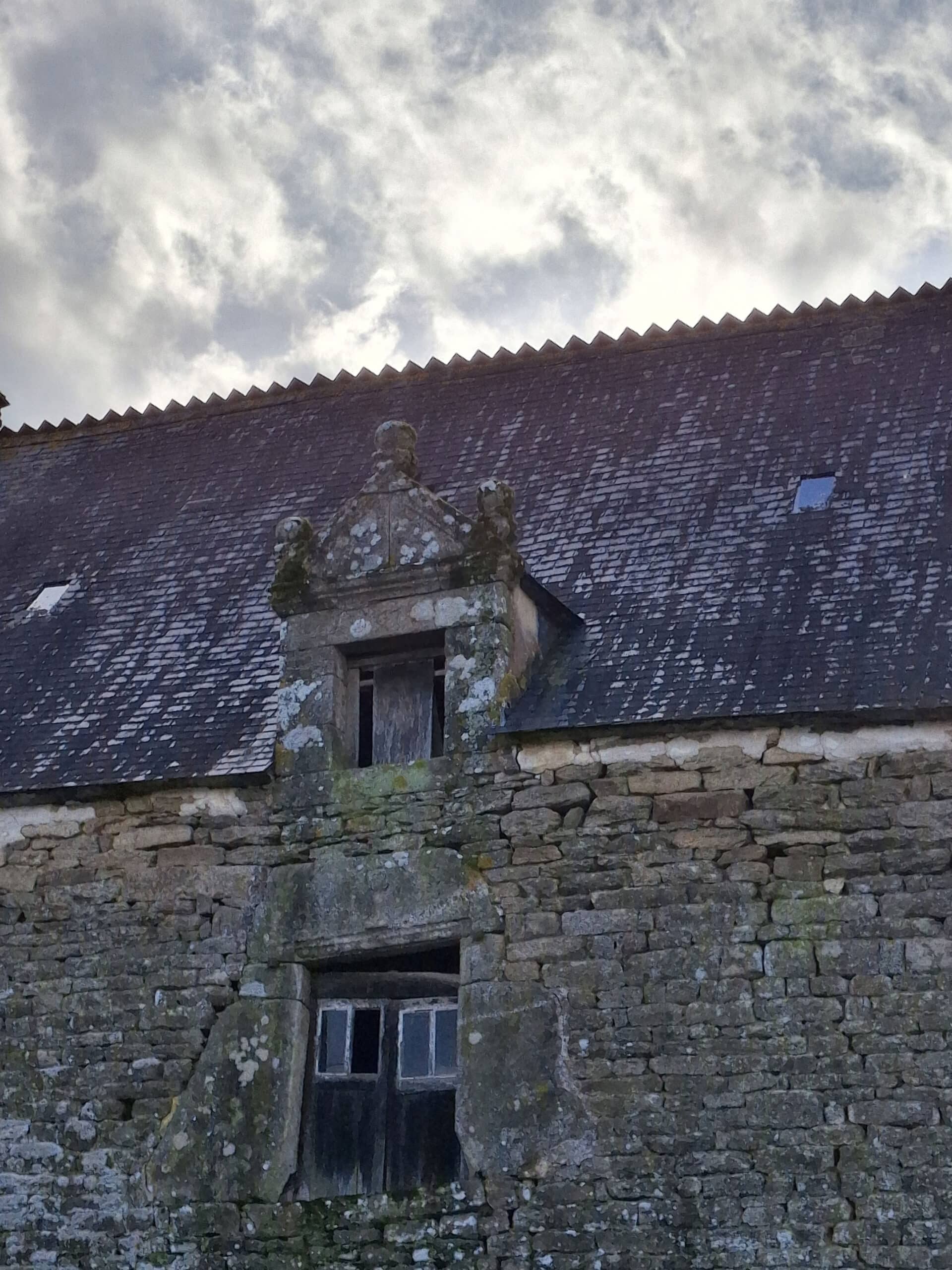 Façade est - Lucarne