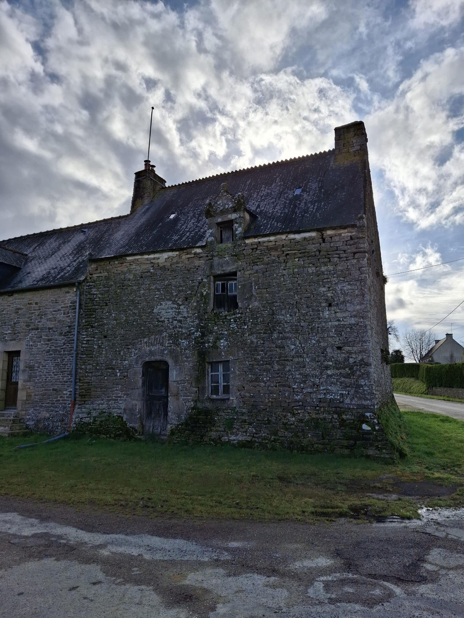 Façade est - Vue générale