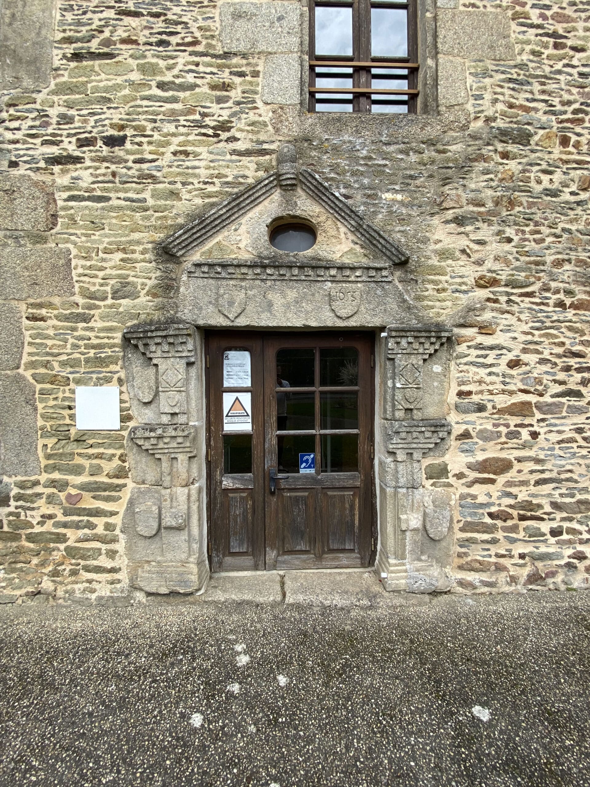 Porte d'entrée - Façade sud