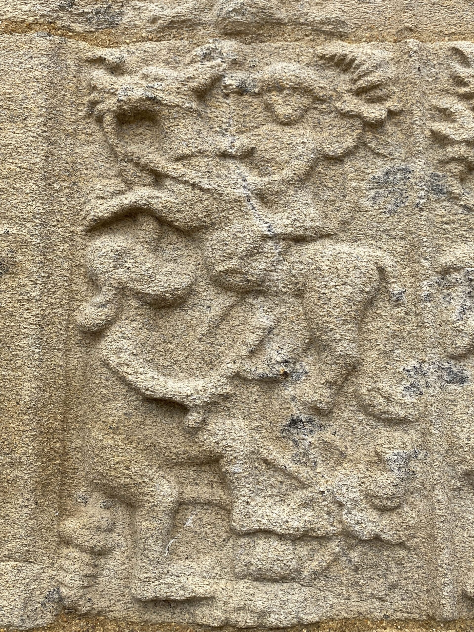 Scène de bataille, sur le contrefort droit