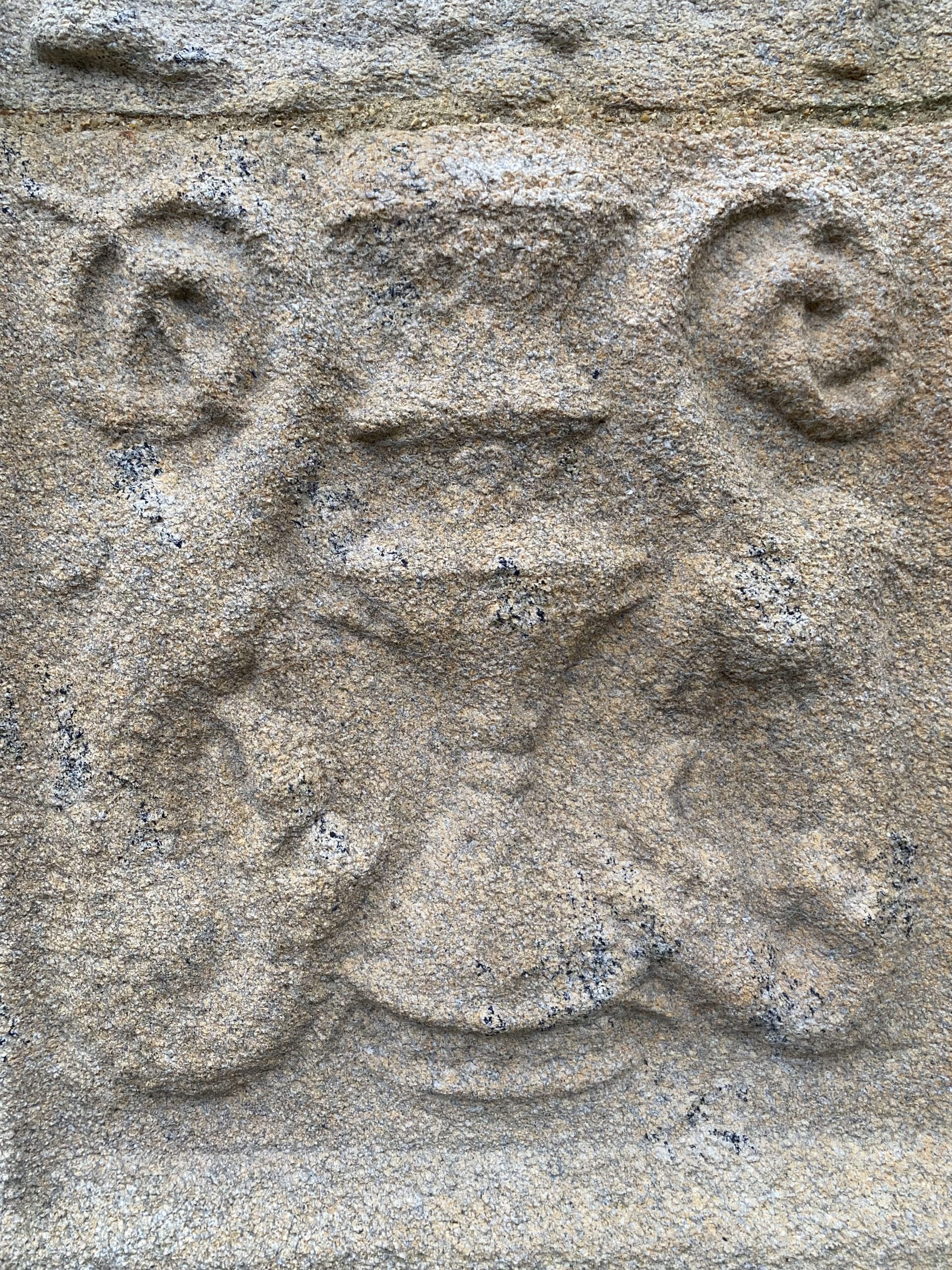 Contrefort droit, détail