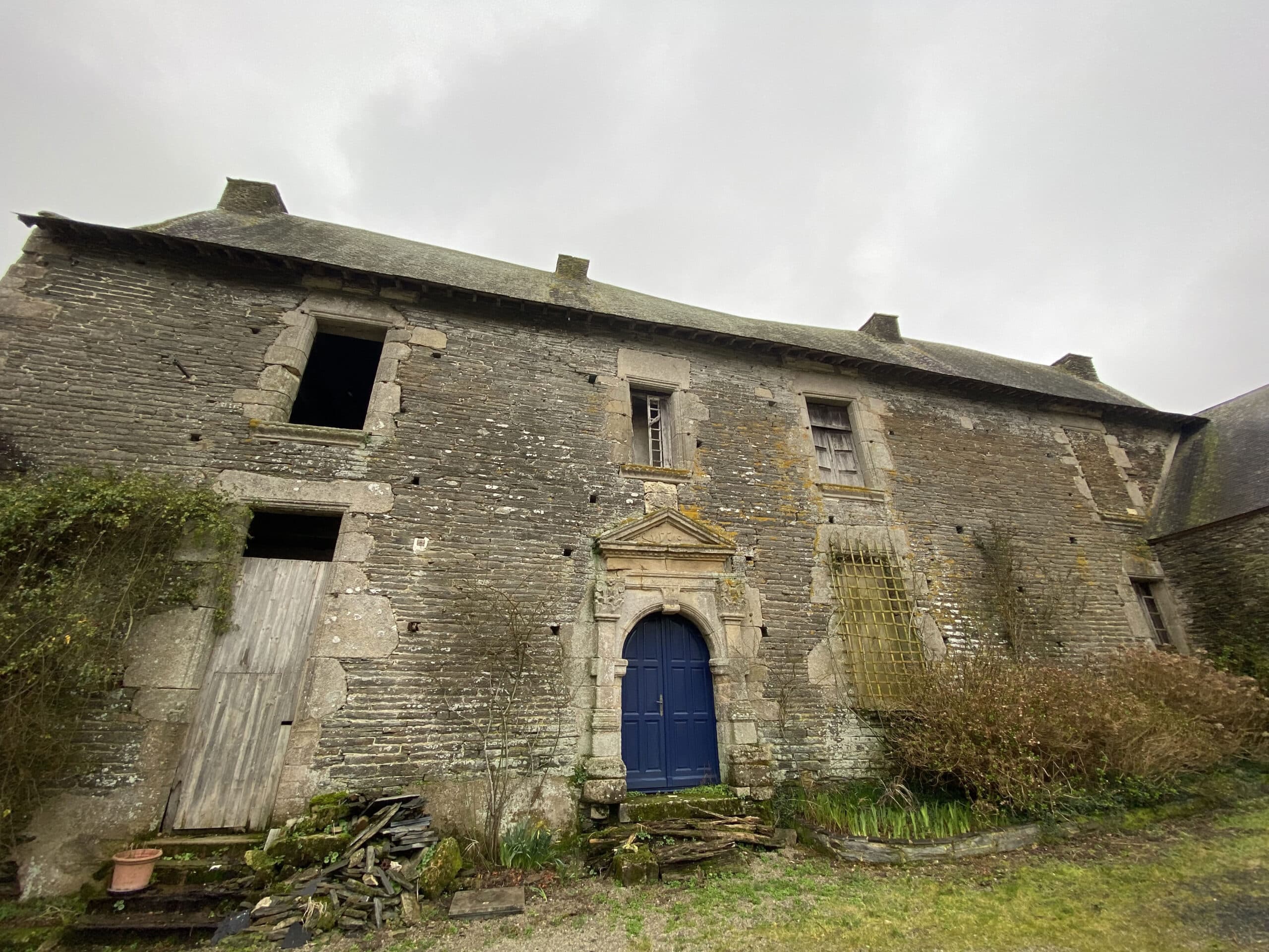 Manoir, façade ouest, vue générale